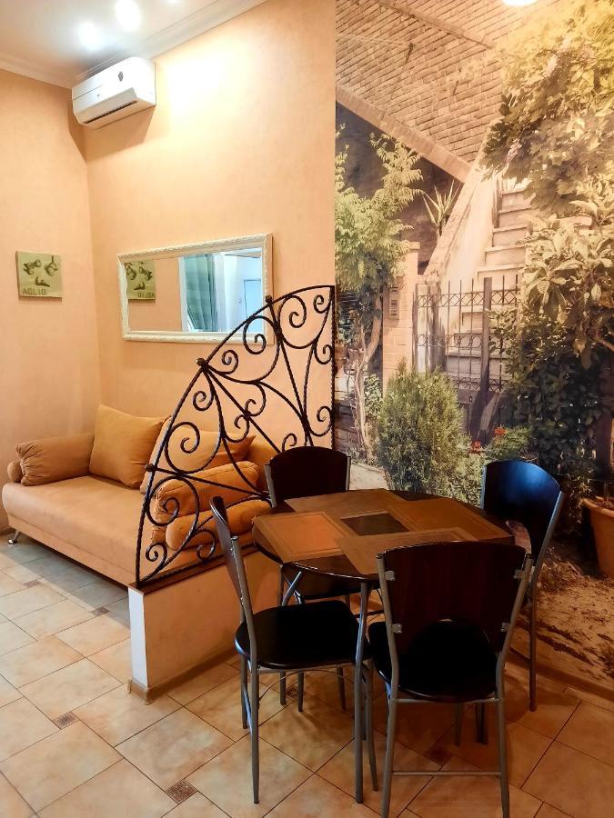 אודסה Arcadia Apartments מראה חיצוני תמונה
