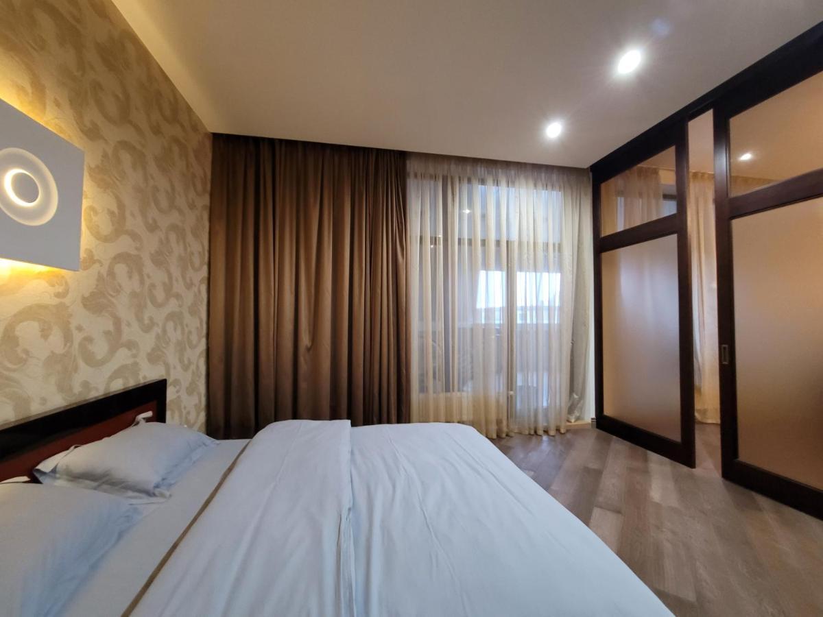 אודסה Arcadia Apartments מראה חיצוני תמונה
