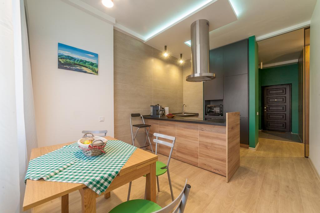 אודסה Arcadia Apartments מראה חיצוני תמונה